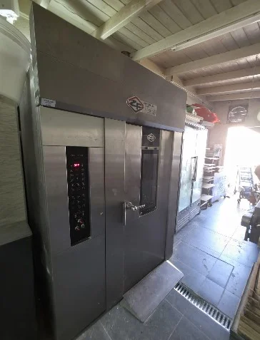 תנור מסתובב תעשייתי של מאפייה בשירות קידמה